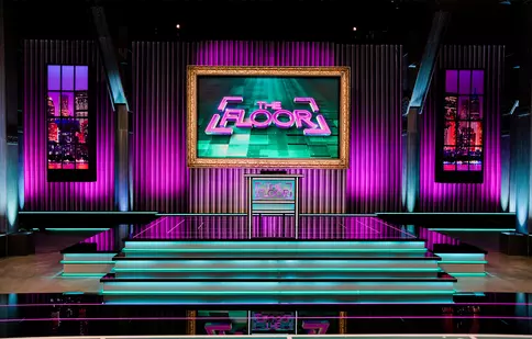 The Floor. Ce premiu valoros este pus în joc în show-ul de la Kanal D