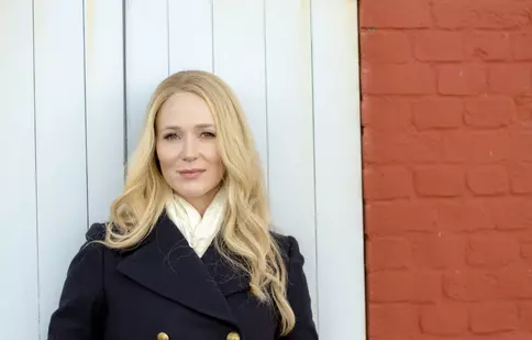 Case și mistere, Diva difuzează în premieră seria de inspirație literară. Când începe