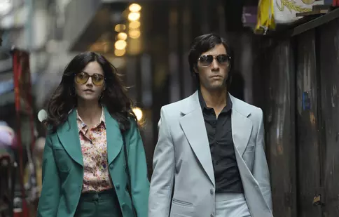 Șarpele – un serial tv dramatic inspirat din viața infamului ucigaș în serie Charles Sobhraj