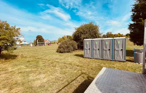 Toalete ecologice: Soluția modernă pentru evenimentele tale