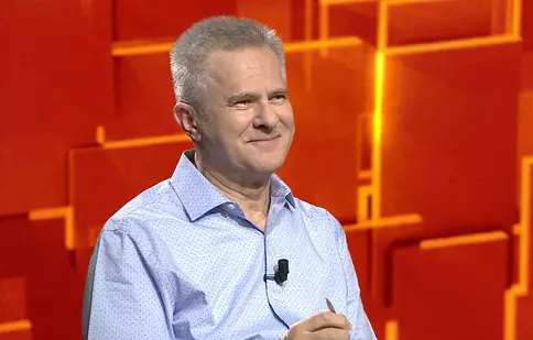 Doru Octavian Dumitru, la 40 de întrebări cu Denise Rifai. „Cât timp ați fost nevoit să vindeți aspiratoare în Canada?”