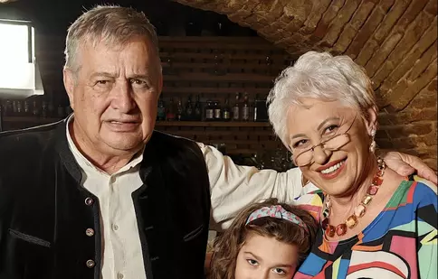 Lidia Fecioru vine la „Poezie și delicatețuri”, cu Mircea Dinescu, la Prima TV