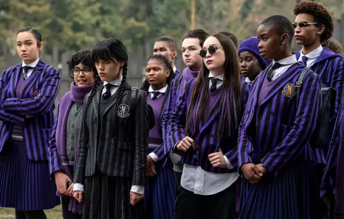 Thandiwe Newton joacă în sezonul al doilea din „Wednesday”. Ce știm până acum despre continuarea producției Netflix