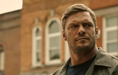 Reacher, sezonul 2, serial Prime Video. Toate informațiile-cheie: sinopsis, distribuție, trailer și ce ne aduce noul sezon