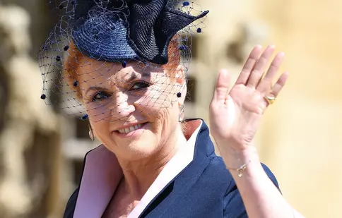 Primele imagini cu Sarah Ferguson după ce a fost diagnosticată cu cancer de piele. Cum a fost surprinsă la ieșirea din spital