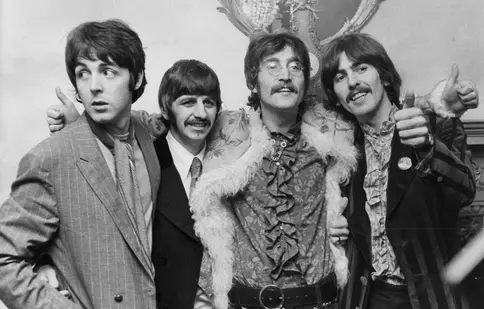 Sam Mendes va regiza patru filme despre membrii trupei Beatles. Primele detalii despre noile proiecte