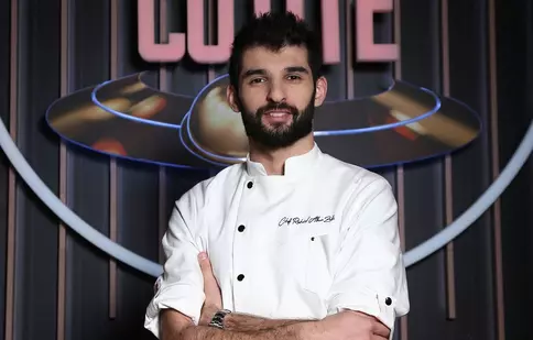 Chef Richard Abou Zaki, mezinul dintre jurații de la Chefi la cuțite. „A existat o doză imensă de adrenalină în fiecare zi în care filmam”. EXCLUSIV