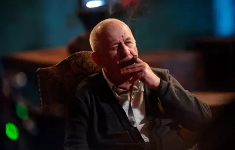 Clanul, episodul din 1 aprilie 2024. Tătuțu` a devenit și mai periculos după ce a împușcat-o pe Vera