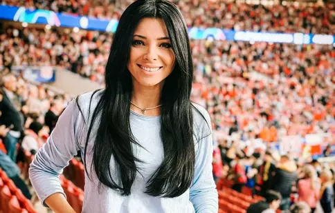 Corina Caragea, în tribune la meciul Atletico Madrid - Borussia Dortmund. Vedeta Pro TV, copleșită de galeria microbiștilor. „A fost de vis”