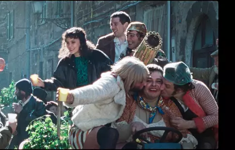 CRONICĂ. Harul de-a vedea invizibilul. „Himera”, noul film al aclamatei Alice Rohrwacher, este, de astăzi, în cinematografe