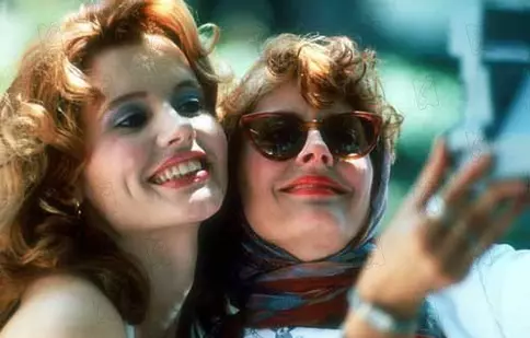 Filme la TV azi, 3 aprilie 2024: „Thelma și Louise”, „S-a furat un tren 123”, „Star Trek: În întuneric 3D”, „Renegaţii”