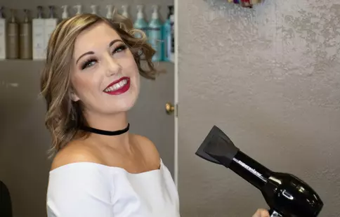 Usucă-ți părul acasă ca la salon