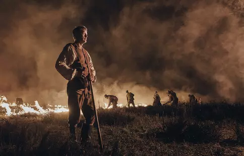 Bastardul / The Promised Land ajunge la cinema. Când e premiera captivantului western nordic cu Mads Mikkelsen în rol principal