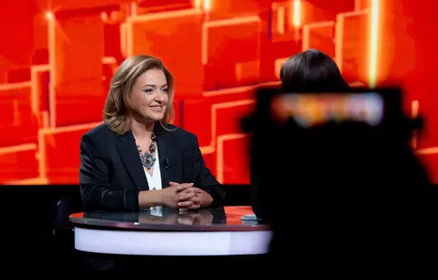 Cristina Bâtlan, la 40 de întrebări cu Denise Rifai. „Ati regretat că ați renuntat la facultate?”