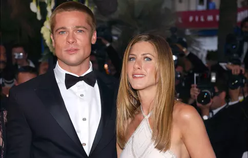 Jennifer Aniston, rupe tăcerea la două decenii de la despărțirea de Brad Pitt: „Anii triunghiului amoros”