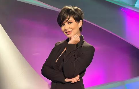Luciana Indre revine pe micul ecran cu un nou sezon „Sănătate cu stil”. Prezentatoarea a devenit mamă la doi ani după ce a învins cancerul