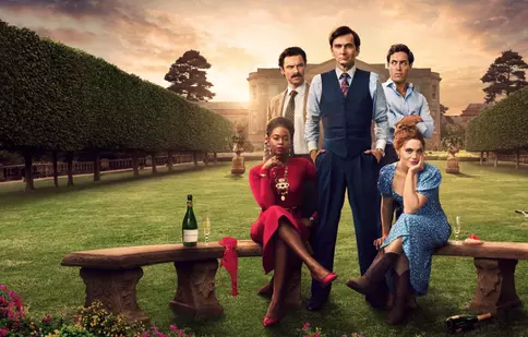 Disney+ lansează Rivalii. Ce știm despre serialul plin de drame, excese și scene picante, cu Aidan Turner și David Tennant în rolurile principale