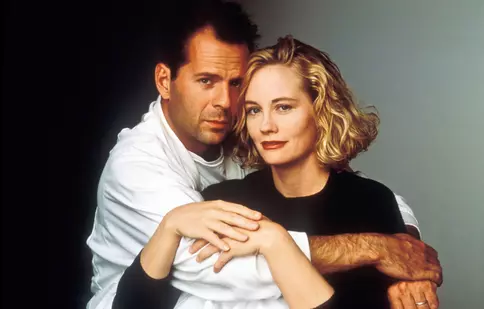 „Maddie şi David”, redifuzat pe micile noastre ecrane. Unde vedem serialul clasic cu Bruce Willis și Cybill Shepherd