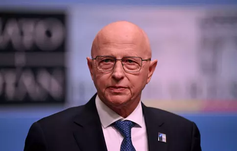 Mircea Geoană, față în față cu întrebările delicate de la „Spune tot sau îți ia gura foc!”. Este invitat la emisiunea lui Măruță