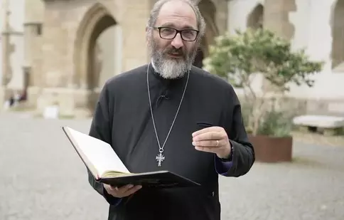 Emisiunea „Zi de zi, cu părintele Constantin Necula” a ajuns la 1.500 de episoade. „E o onoare!”