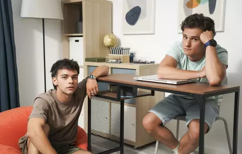 Bogdan și Ștefan Iancu, roluri importante în „Ana, mi-ai fost scrisă în ADN”. Cei doi frați joacă pentru prima dată împreună