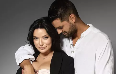 Anca Dinicu, prima imagine cu fiul ei. Actrița a devenit mamă în urmă cu o săptămână. „Am început cu postări de genul ăsta”