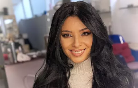 Corina Caragea, schimbare de look. Cum au reacționat fanii când i-au văzut noua coafură
