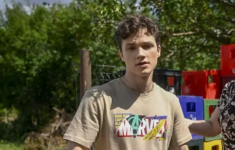 Eric Aradits strânge bani să plece la facultate în străinătate. Unde a fost admis la studii actorul din Iubire cu parfum de lavandă. EXCLUSIV