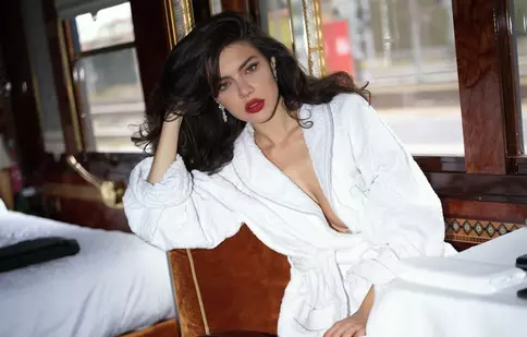 Cristina Ich, despre banii pe care îi câștigă în fiecare lună. „ Nu trăiesc doar din reclamele de pe Instagram”