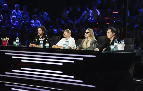 Cine este Elizabeth, tânăra virală de pe TikTok care vine la X Factor. Legătura ei cu Delia: „Am zis că mai bine vin ca să vorbim!”