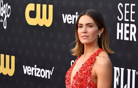 Celebritățile care și-au pierdut casele în incendiile din Los Angeles. Mandy Moore și Paris Hilton, printre cei afectați. „Sunt în stare de șoc și mă simt amorțită”