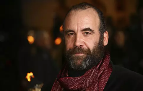 Actorul Rory McCann trece de la „Urzeala tronurilor” la universul „Star Wars”. În ce serial îl vor vedea fanii