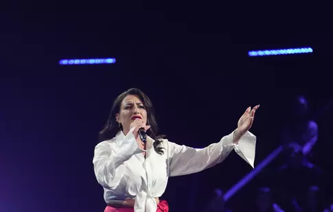Cine este Adriana Dascălu. Românca stabilită în Spania a uimit juriul X Factor. „Mă uitam la tine ca la o poveste!”