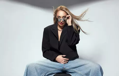 Ilona Brezoianu, jurat cu normă-ntreagă la „Te cunosc de undeva!” „Există surprize după fiecare moment”. EXCLUSIV