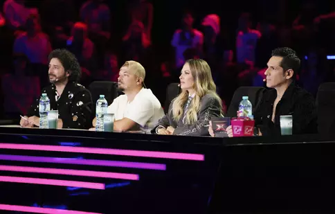 Adelina Chivu primește o vizită surpriză în culisele X Factor. Cine va urca pe scenă în următoarea ediție