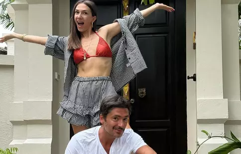 Adela Popescu, dezamăgită de cadoul primit de la Radu Vâlcan. Ce rochie i-a cumpărat soțul ei. „Poate are ceva probleme oftalmologice”