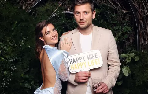 Ana Bodea și Valentin Butnaru își măresc familia. „Vom avea nevoie de niște recompense ca să stea la poză noul membru”