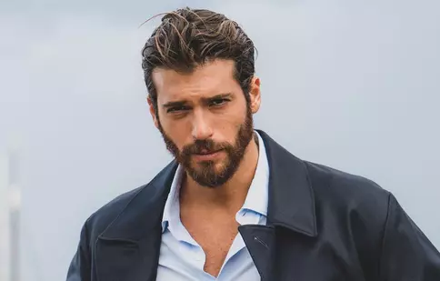 Can Yaman are o nouă iubită: Sara Bluma. Cei doi au făcut senzație la Italian Global Series Festival