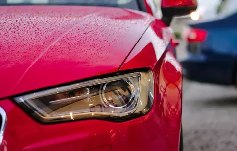 Închirieri auto de încredere, cu EvoGo: Flexibilitate și confort