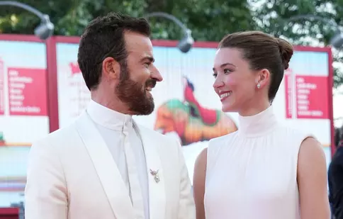 Justin Theroux și Nicole Brydon Bloom s-au căsătorit în secret. Unde a avut loc ceremonia