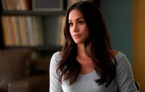 Ce a păstrat Meghan Markle de la filmările pentru „Costume”. A luat acasă un obiect din garderoba lui Rachel Zane