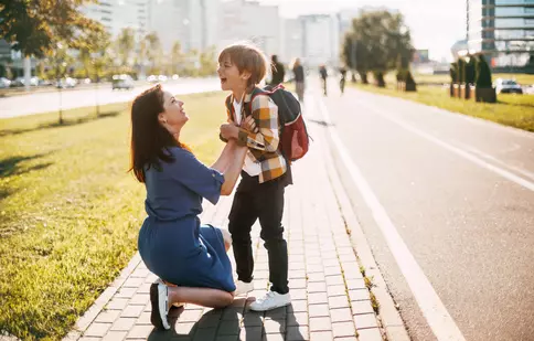 Cele mai cool tendințe de modă pentru elevi și studenți în acest an
