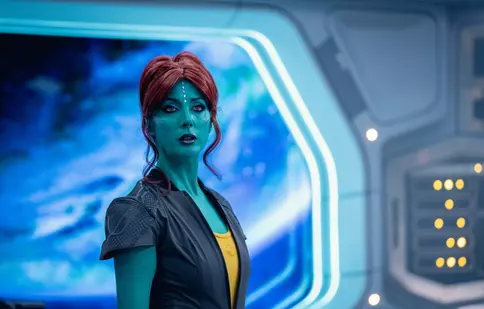 CRONICĂ. Disponibil la Netflix, noul sezon din „Oglinda neagră” ne seduce din nou