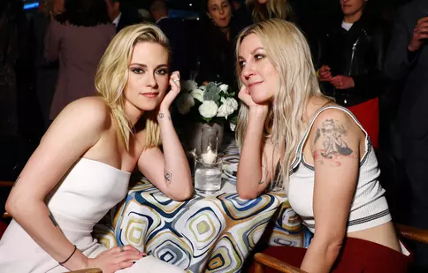 Kristen Stewart s-a căsătorit în secret cu Dylan Meyer: Detalii inedite despre nunta lor atipică