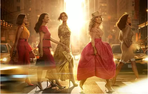 Sezonul 3 din „Și uite așa…” are premiera mâine pe Max! Carrie, Miranda și Charlotte revin cu noi povești din New York