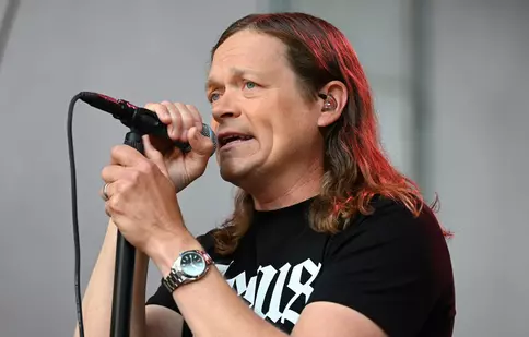 Brad Arnold, solistul trupei 3 Doors Down, a fost dignosticat cu cancer în stadiul patru. Ce mesaj le-a transmis fanilor