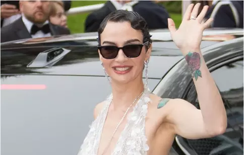 Birce Akalay a strălucit la ceremonia de deschidere a Festivalului de Film de la Cannes 2025. Mesajul emoționant al actriței
