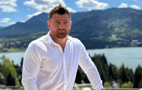 Cătălin Moroșanu, imagine emoționantă alături de fratele lui și părinții lor. „Datorită vouă suntem oameni cu gândire sănătoasă”
