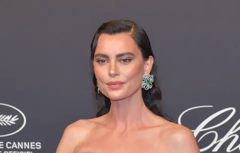 Catrinel Marlon, lecție de eleganță la Cannes. Actrița a avut o apariție desprinsă de pe podiumurile de modă