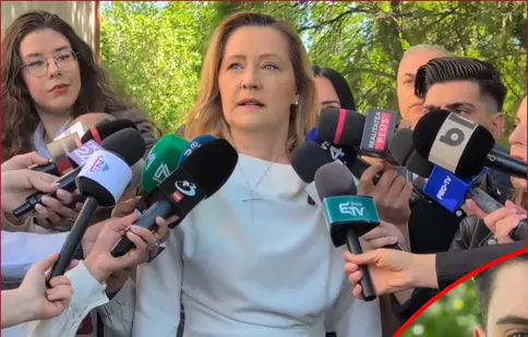 Elena Lasconi, la vot cu soțul ei. A ales o ținută de 1.000 de lei, semnată de un designer român